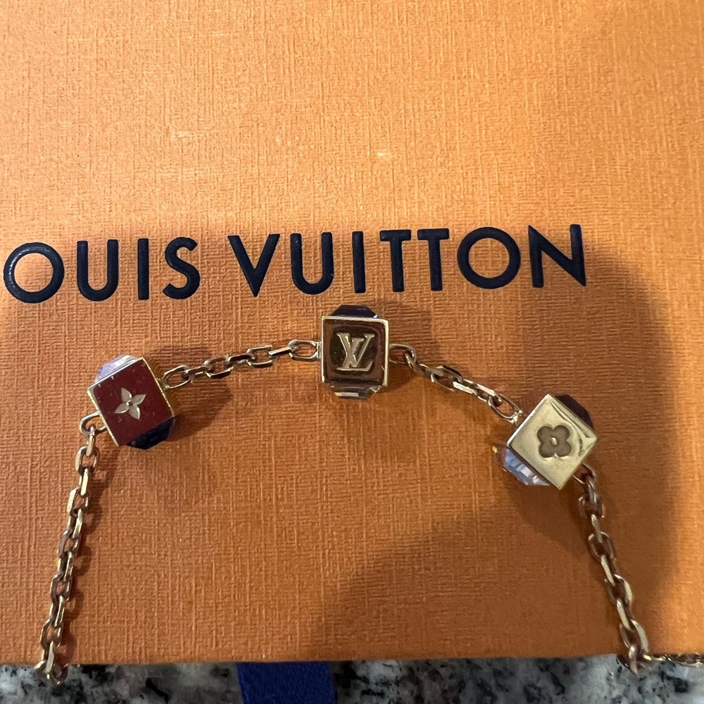 Louis Vuitton Collier Gamble Necklace